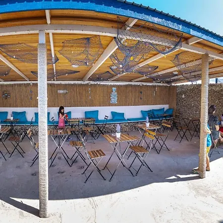 ホテル The Old Border 3*